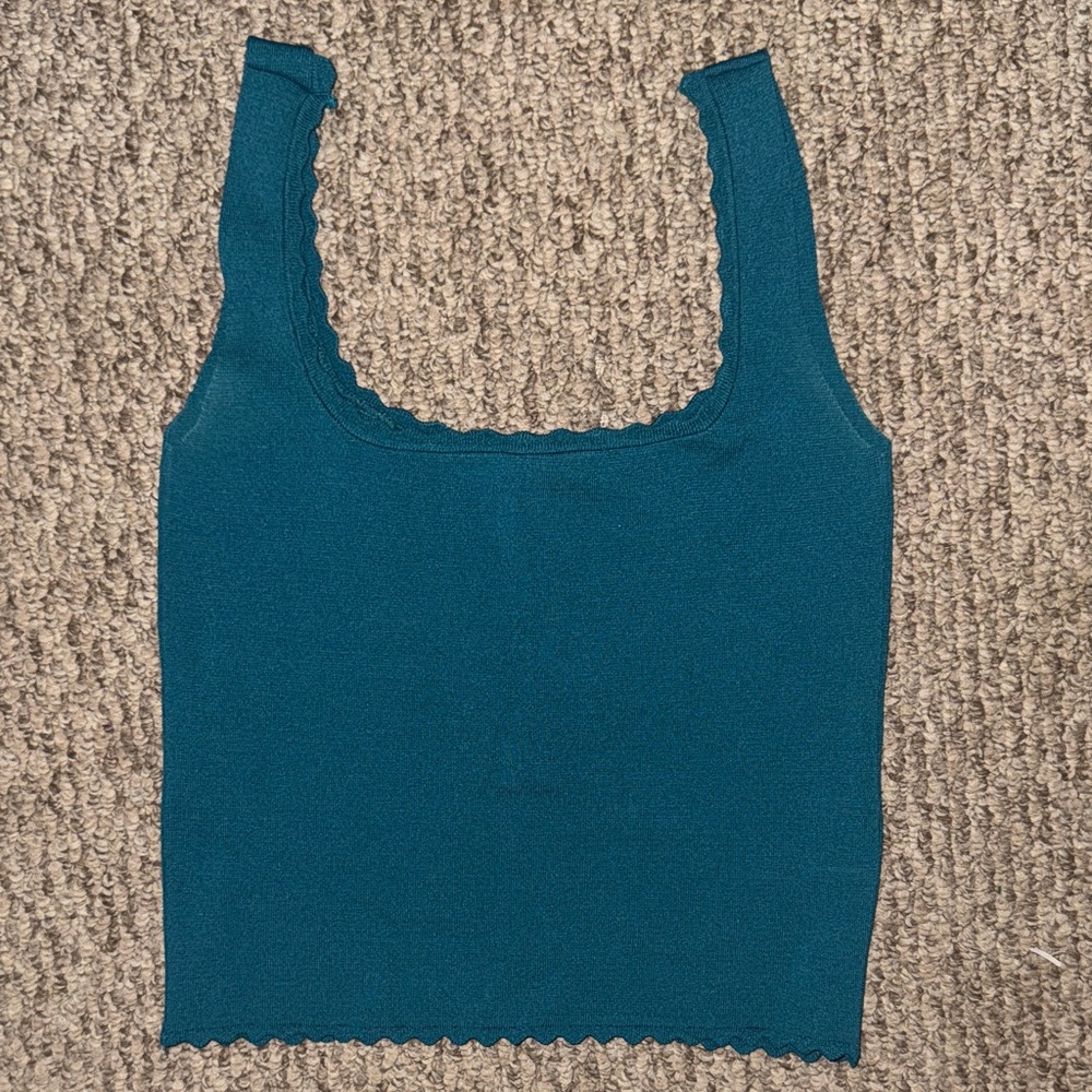 Zara Teal Scallop Trim Crop Top in Medium